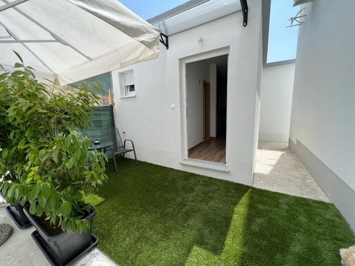 Apartman Solin 2, Parking Daire Dış mekan fotoğraf